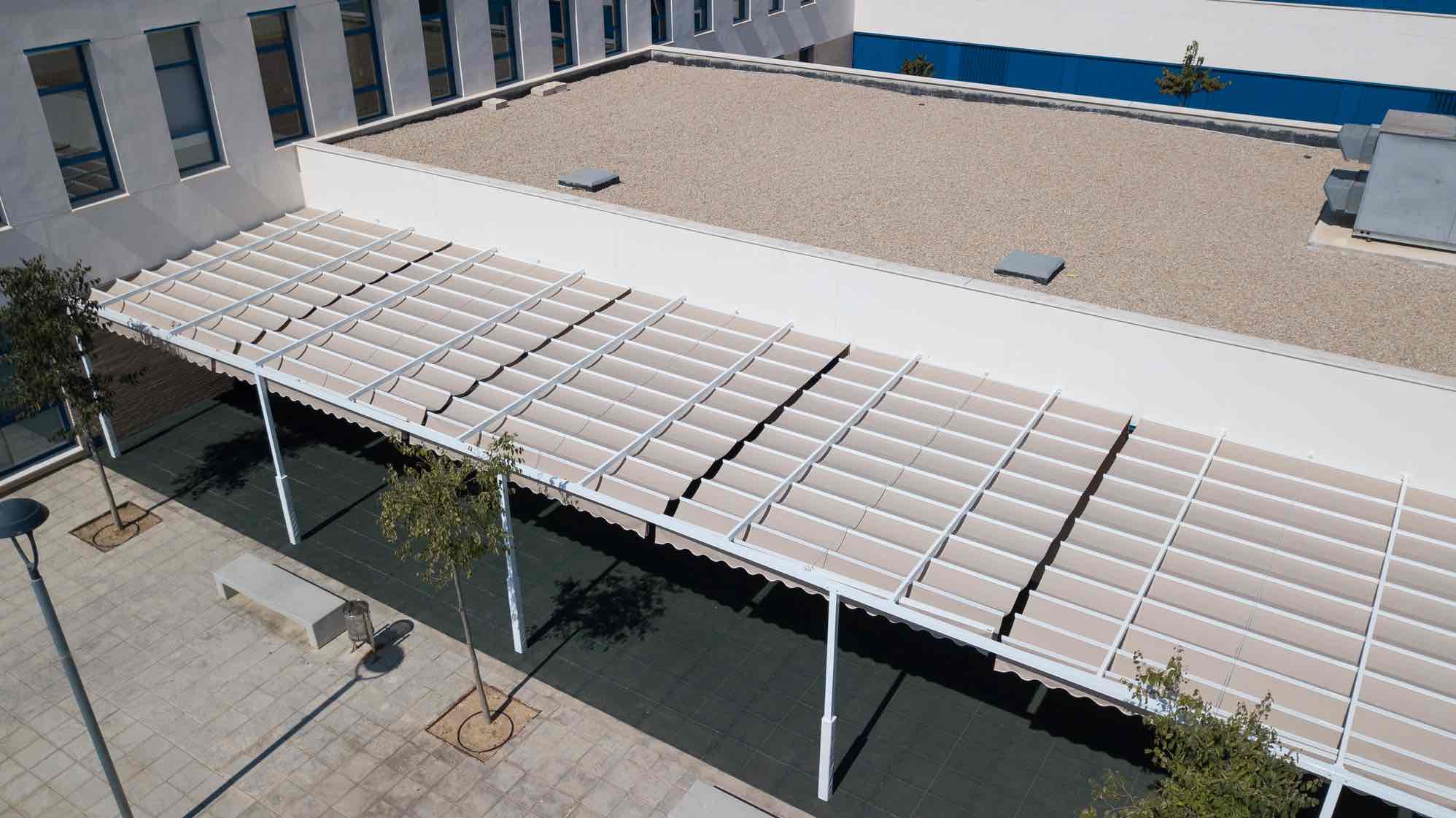 COLEGIO3bj.jpg