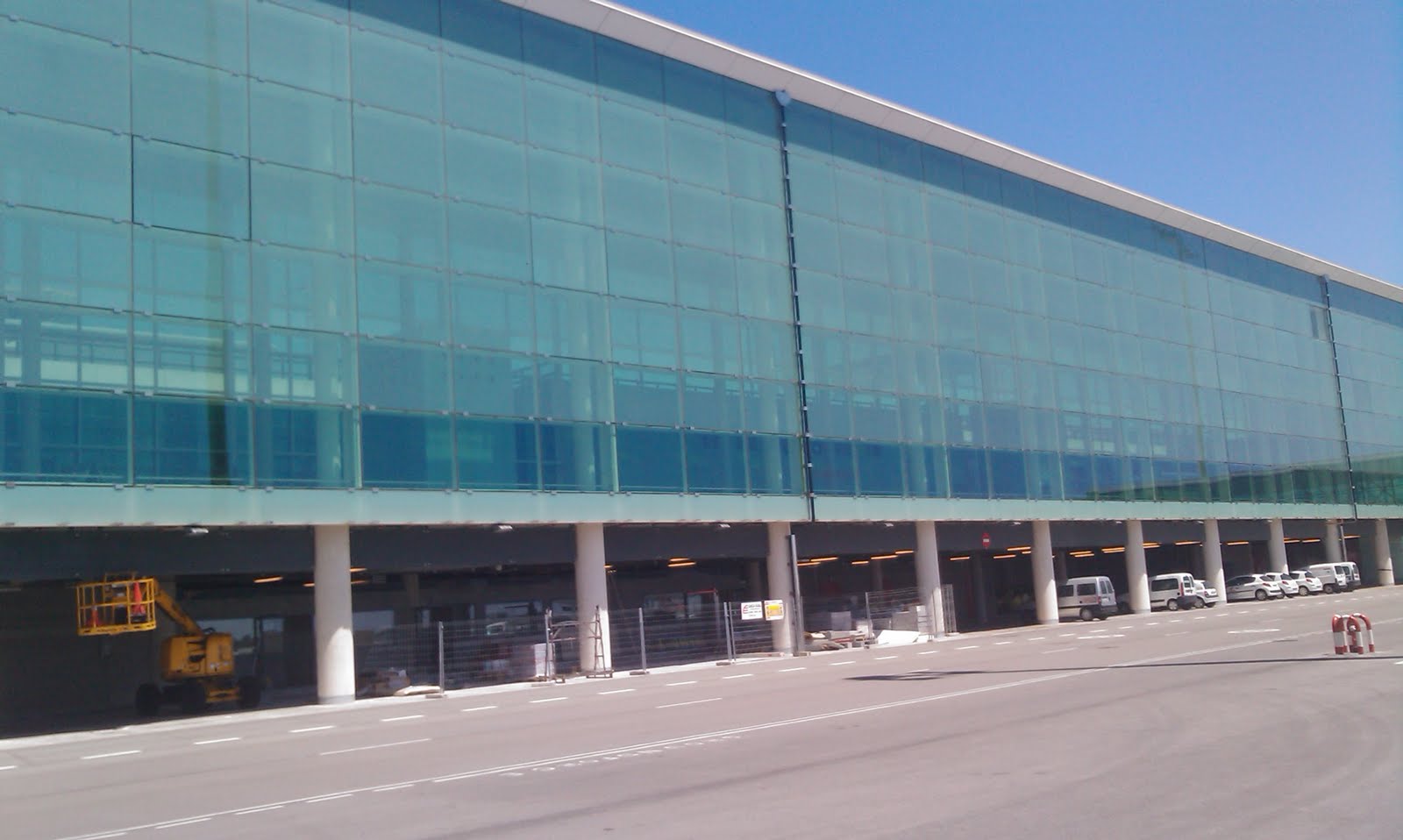 aeropuerto_de_Barcelona.jpg