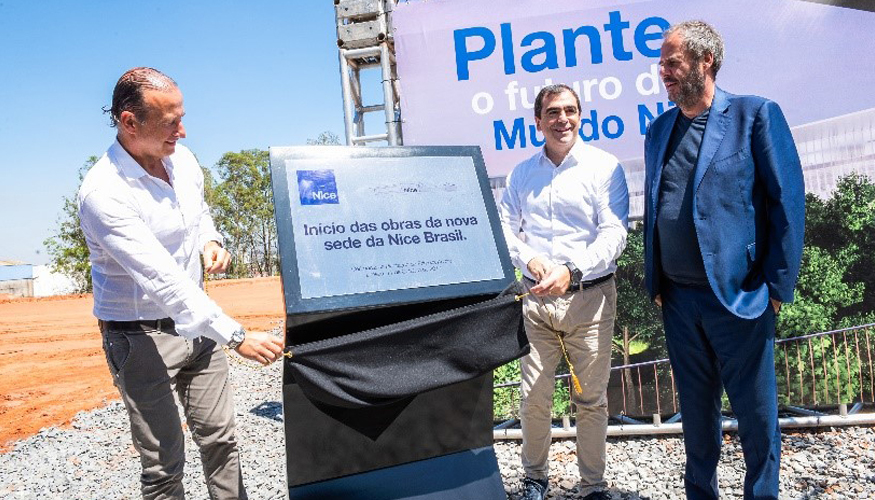 1Colocación-de-la-primera-piedra-de-la-nueva-sede-de-Nice-en-Brasil.jpeg
