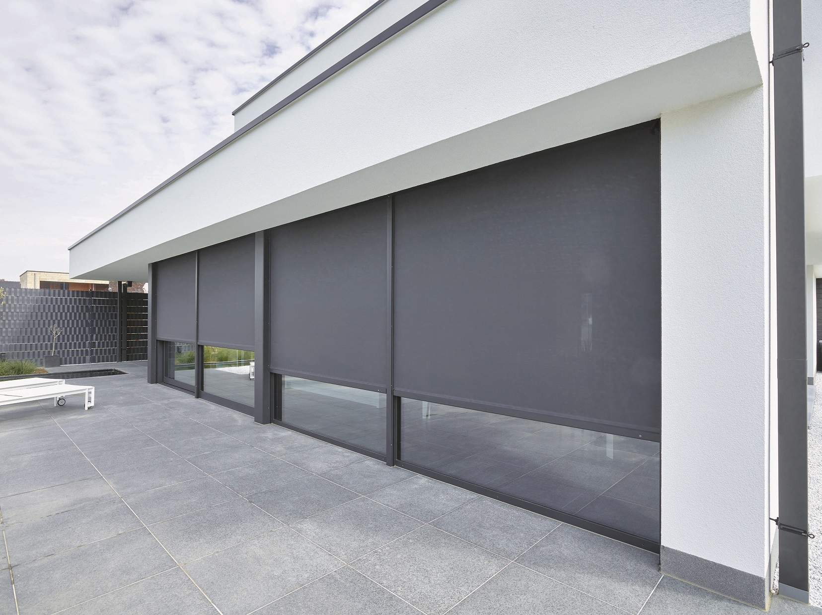 Fixscreen-dynamic-sunprotection-B.jpg